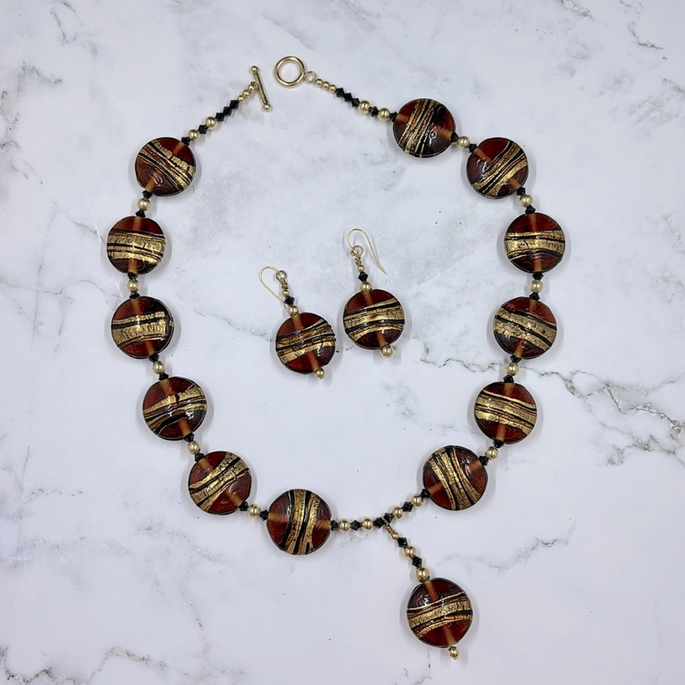 Handmade necklace and earrings set by artist Druzzie Designs